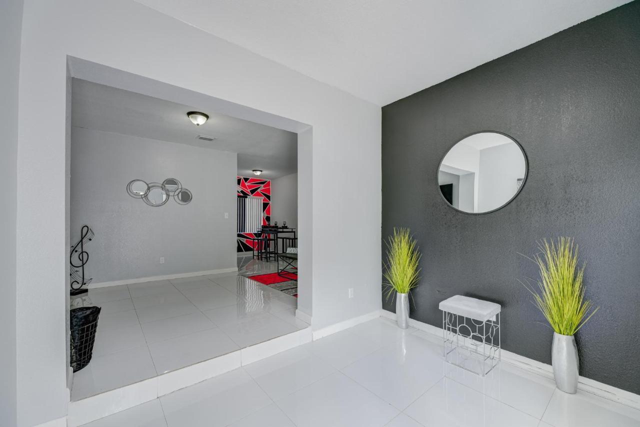 Deco Drive Miami • Near Hard Rock Stadium • South Beach • Wynwood Εξωτερικό φωτογραφία