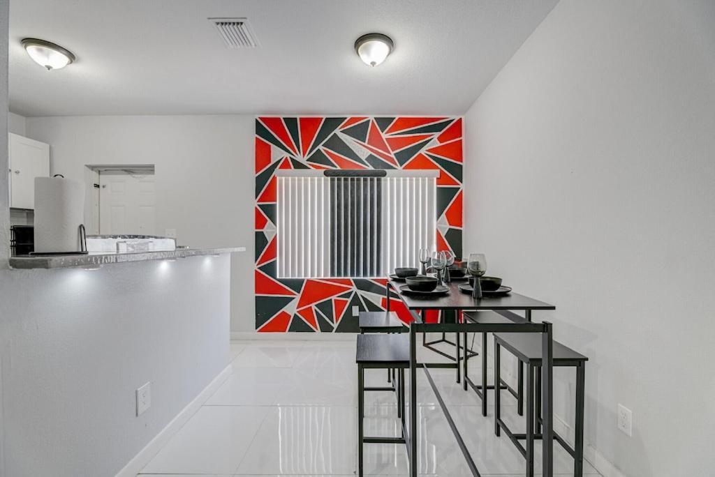 Deco Drive Miami • Near Hard Rock Stadium • South Beach • Wynwood Εξωτερικό φωτογραφία